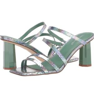New Marc Fisher Iridescent Strappy Sandals 7.5